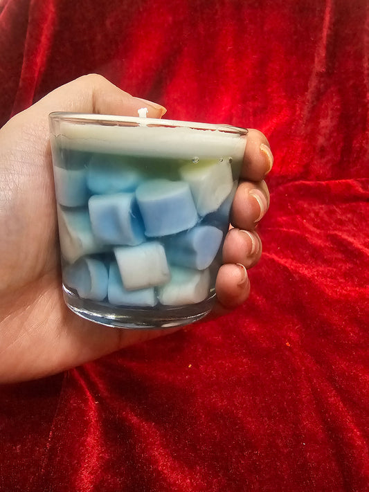 Love candle❤️ (mini heart in gel wax)