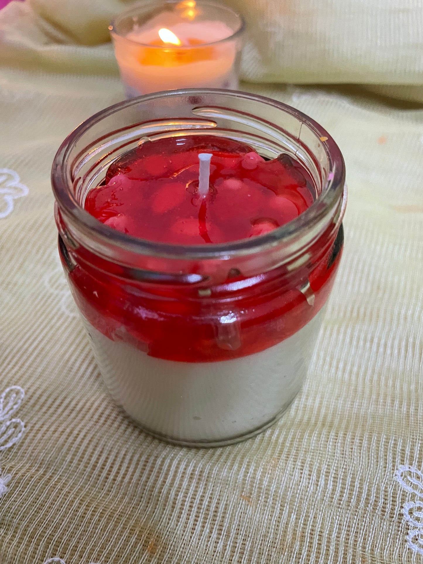 Strawberry cheescake candle