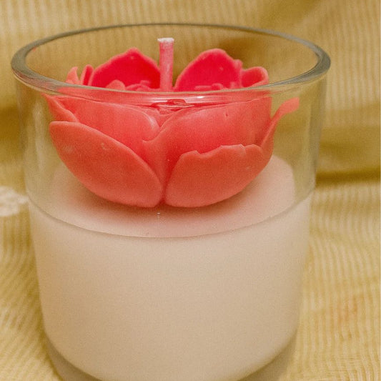 Rosy lips Candle